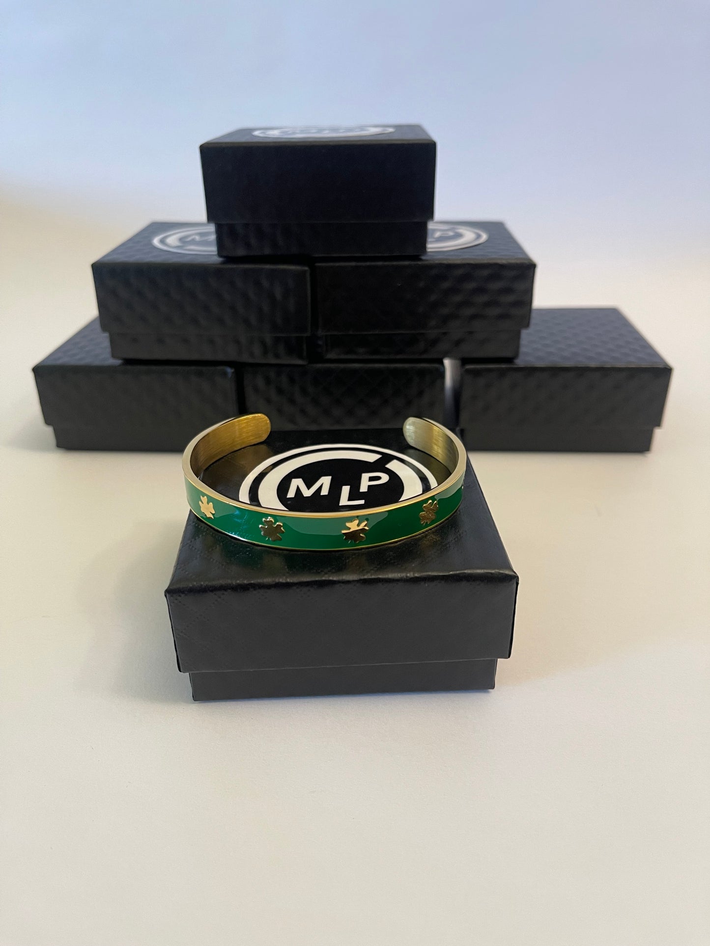 Clover Bracelet In Green 🍀