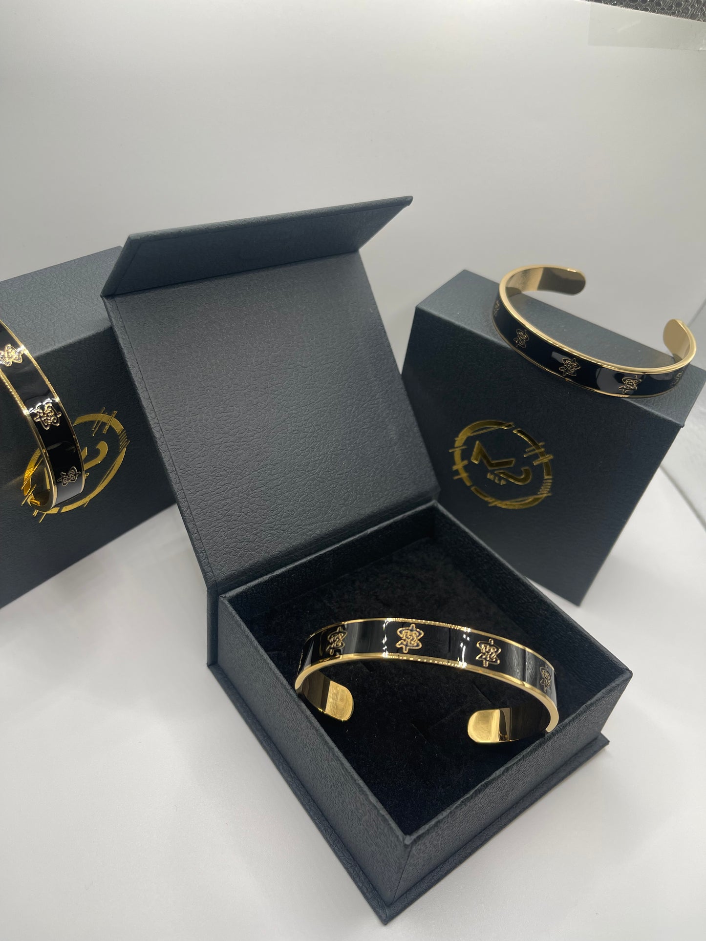 El Dinero Bracelet