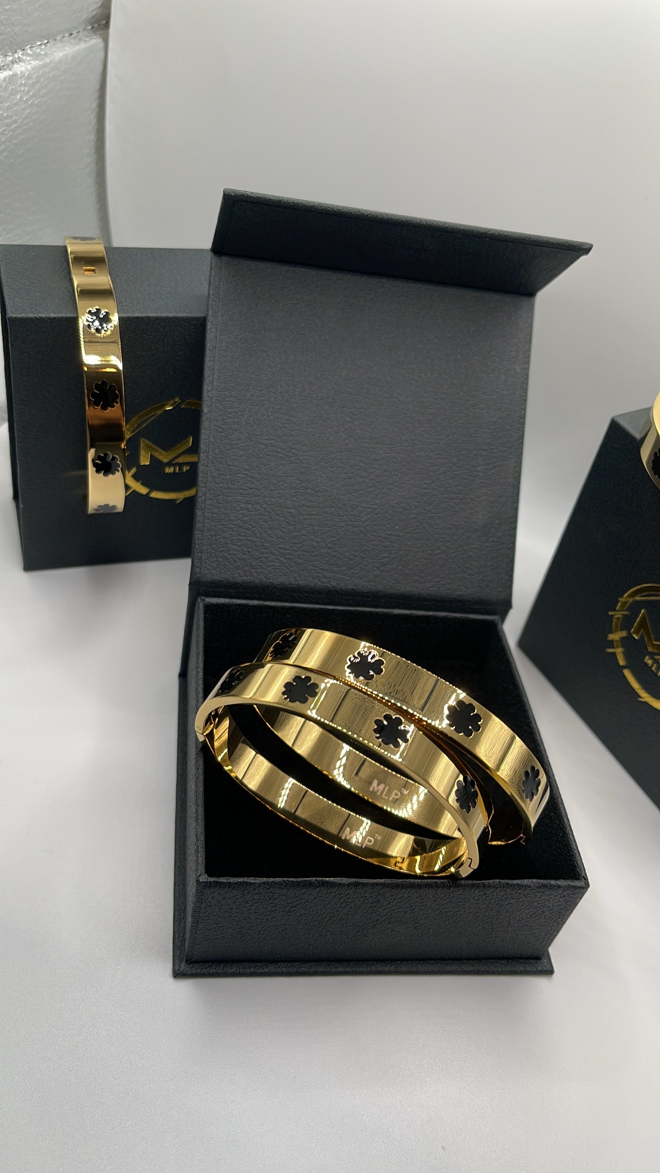 MLP Full Clover Bracelet In Gold π