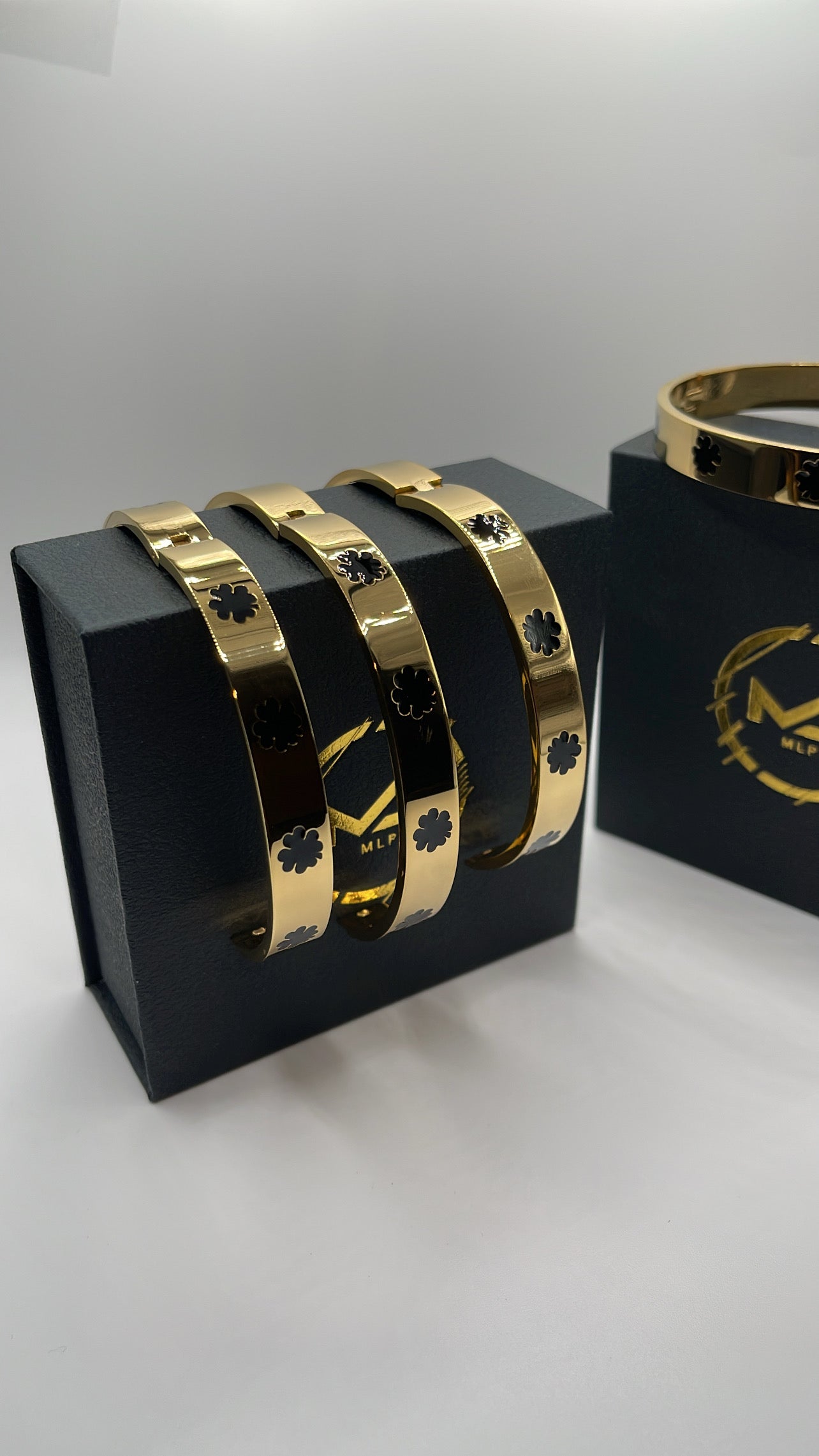 MLP Full Clover Bracelet In Gold π