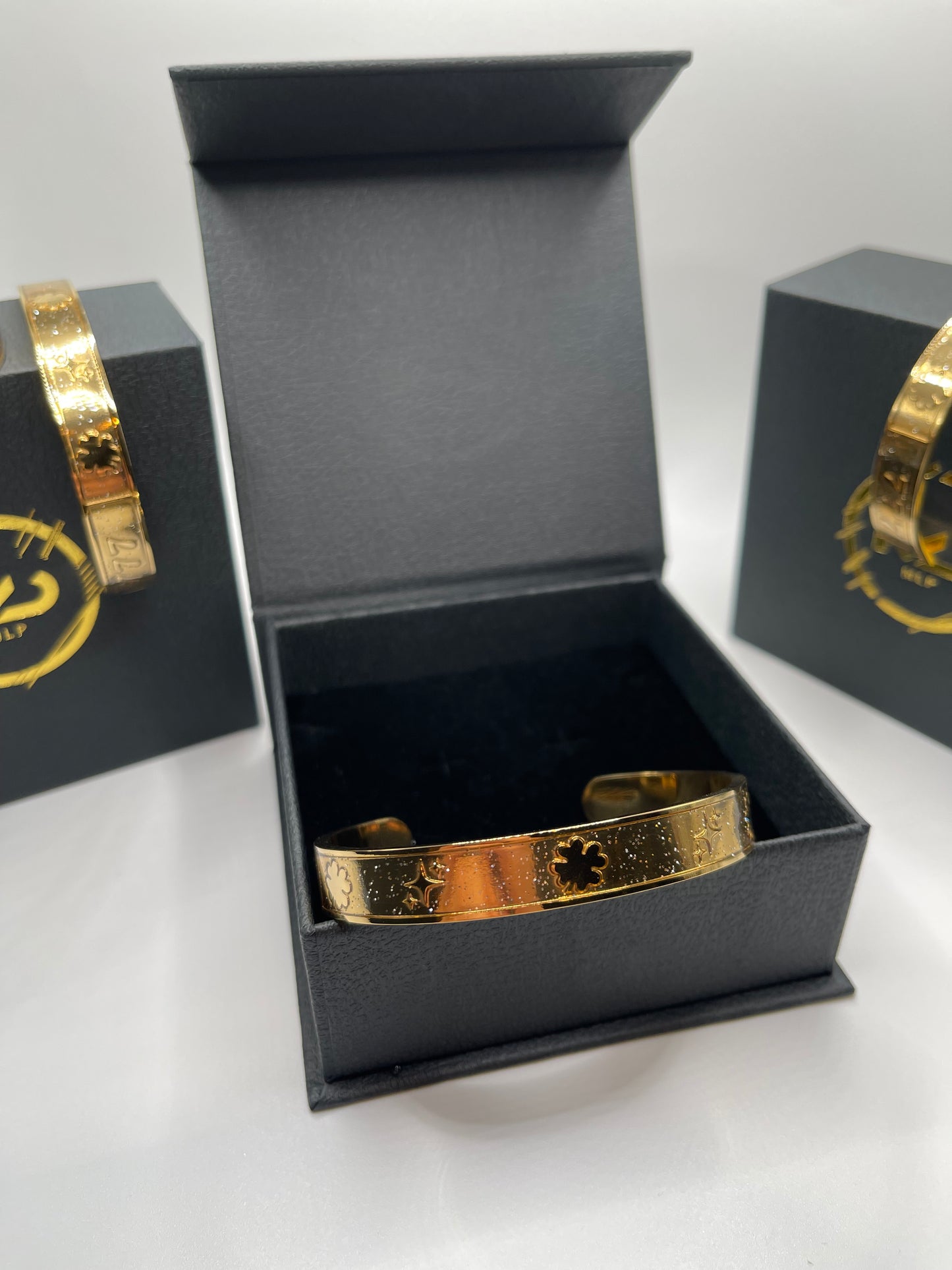 MLP 777 Clover Bracelet In Gold
