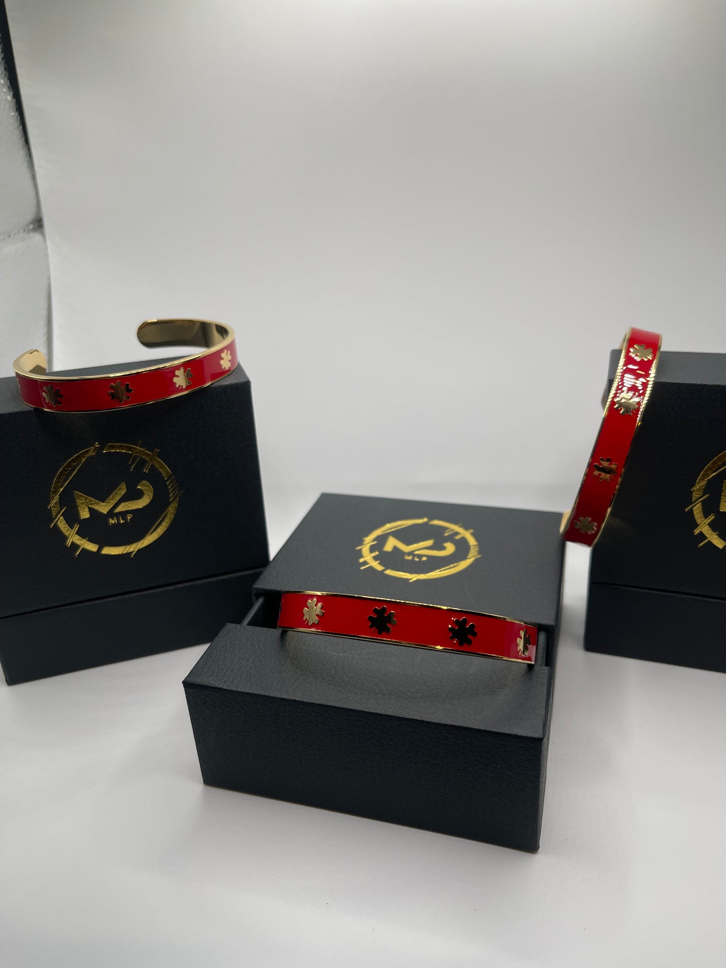 Clover Bracelet In Red 🍀