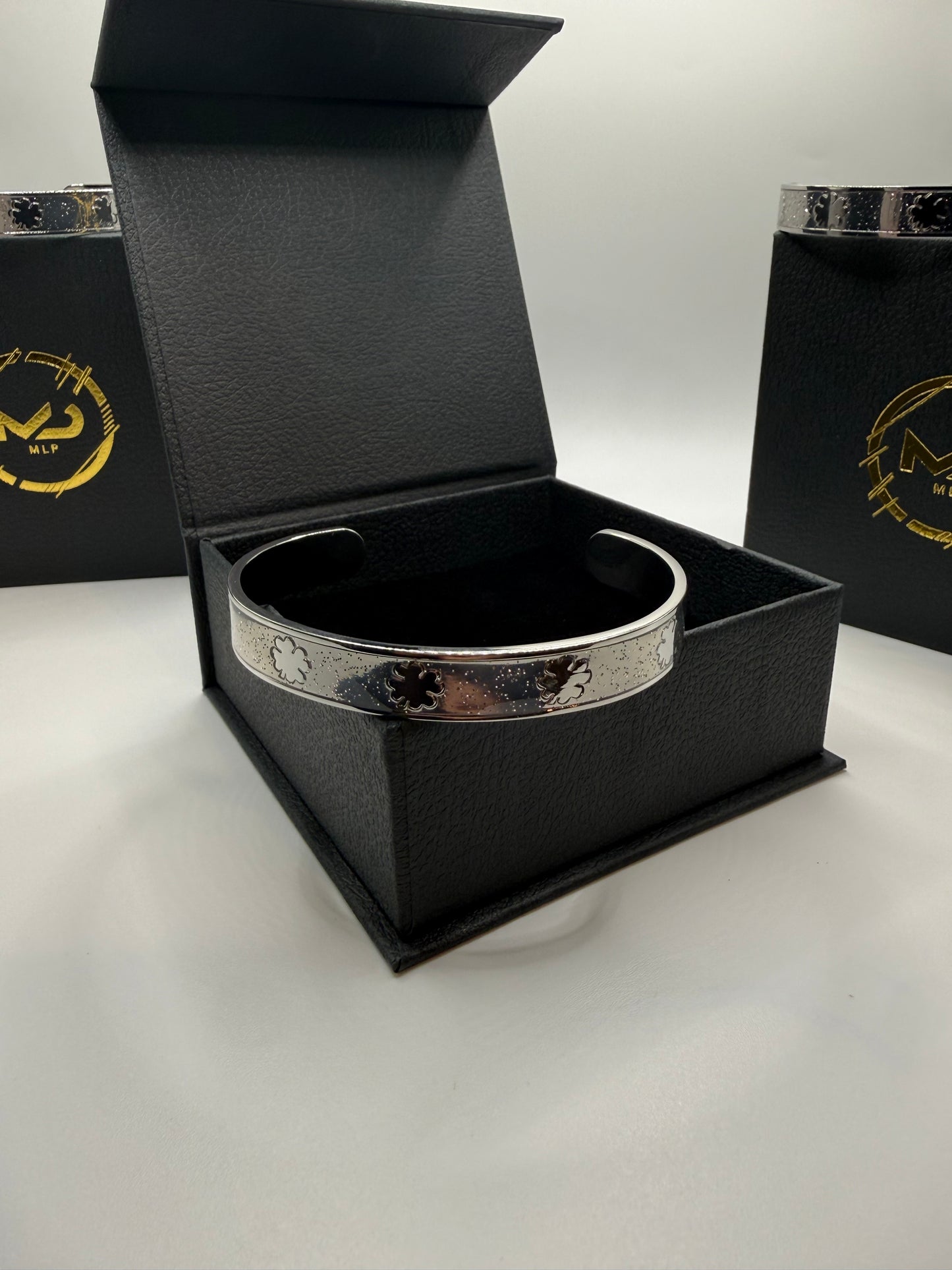 Clover Bracelet In Silver