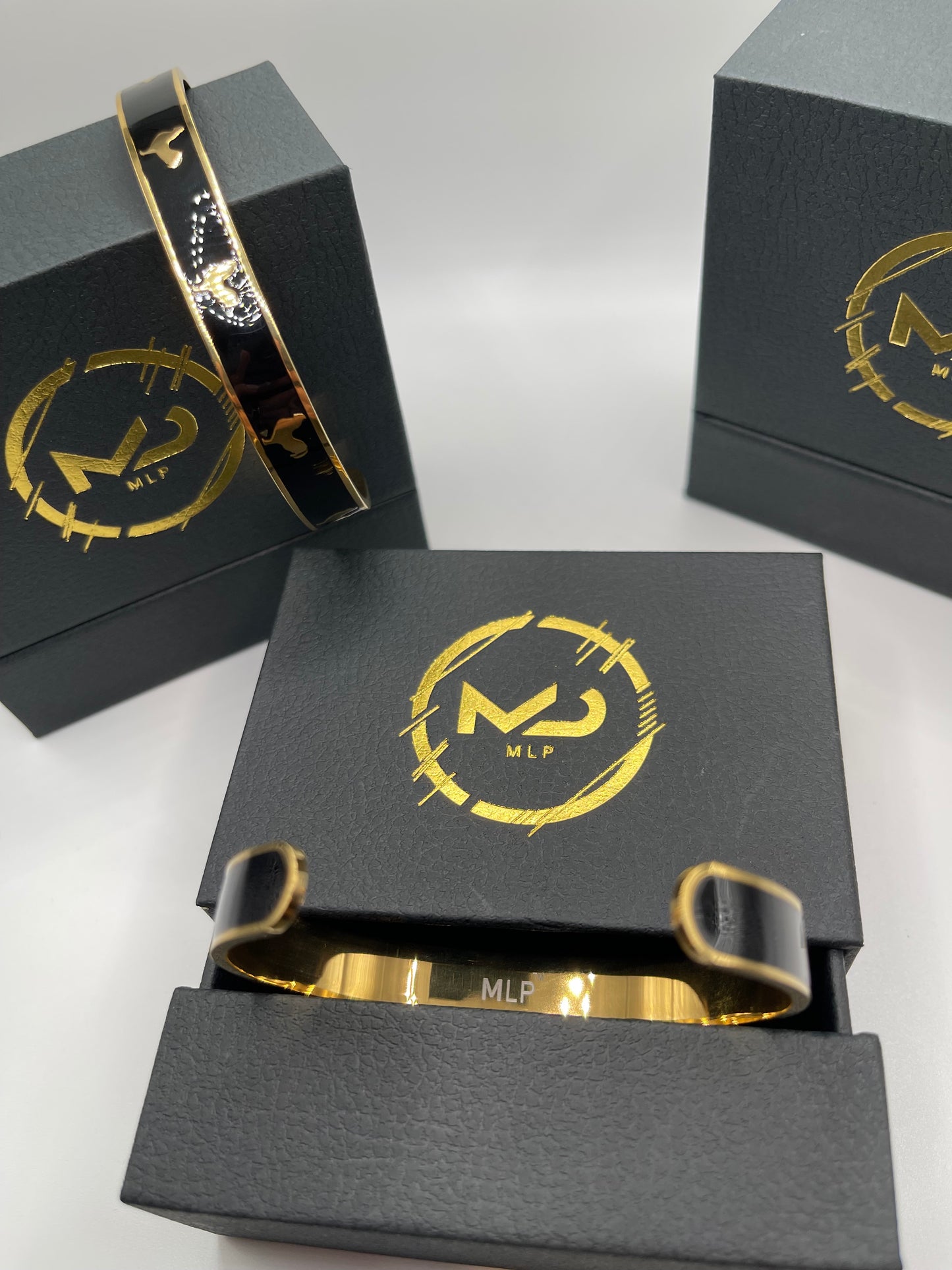 Horseshoe Bracelet 🐴
